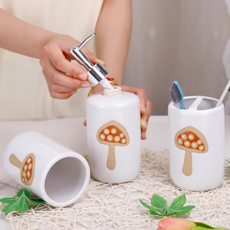 Redeco New Arrival Mushroom Toiletries Set White Soap Dish Toothbrush Holder Soap Dispenser Set Ceramic 4 Piece Bathroom