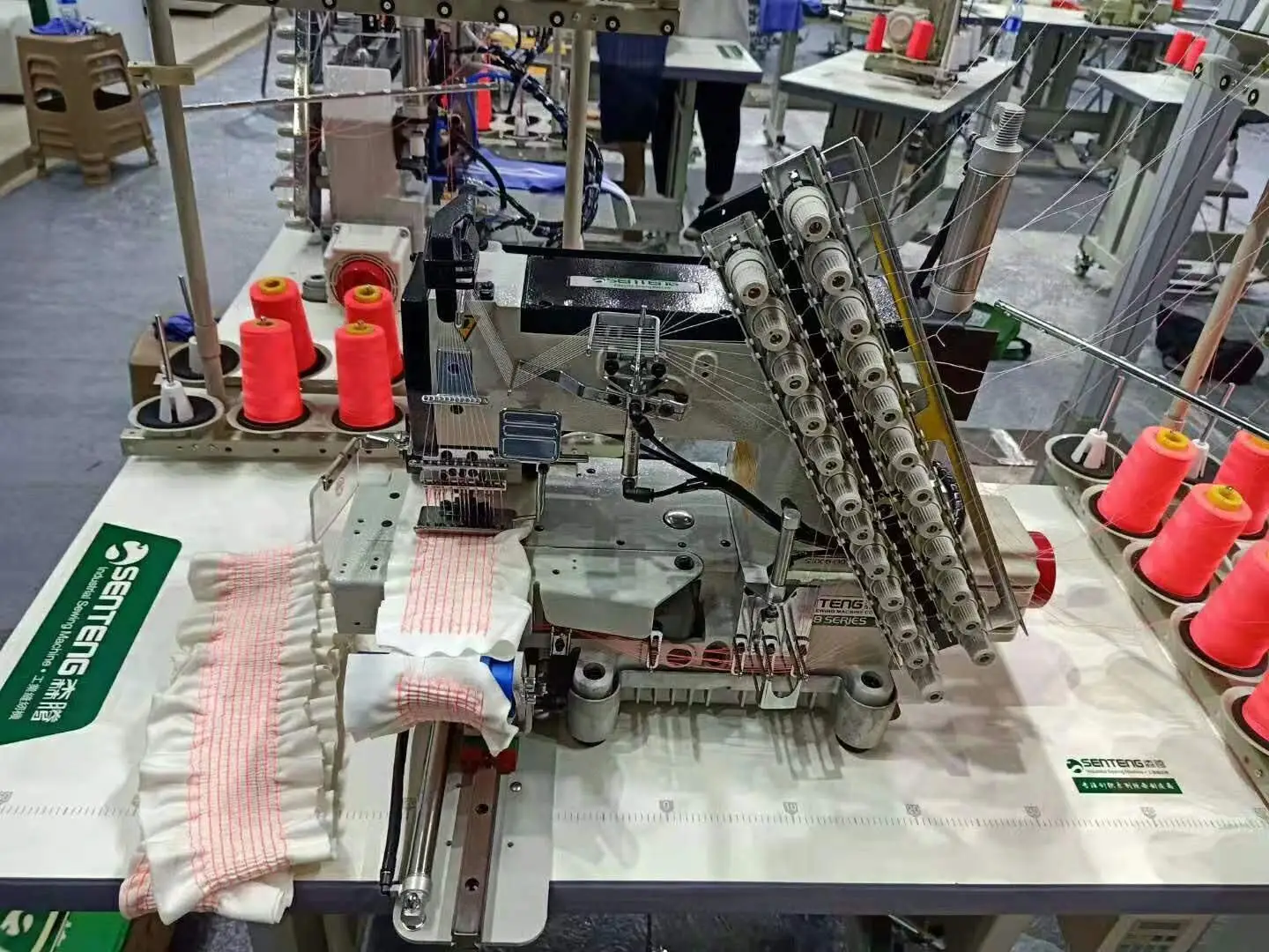 Elastic Inserting/Attaching Heavy Duty Industrial Sewing Machine Direct Drive Motor For Garment Industry