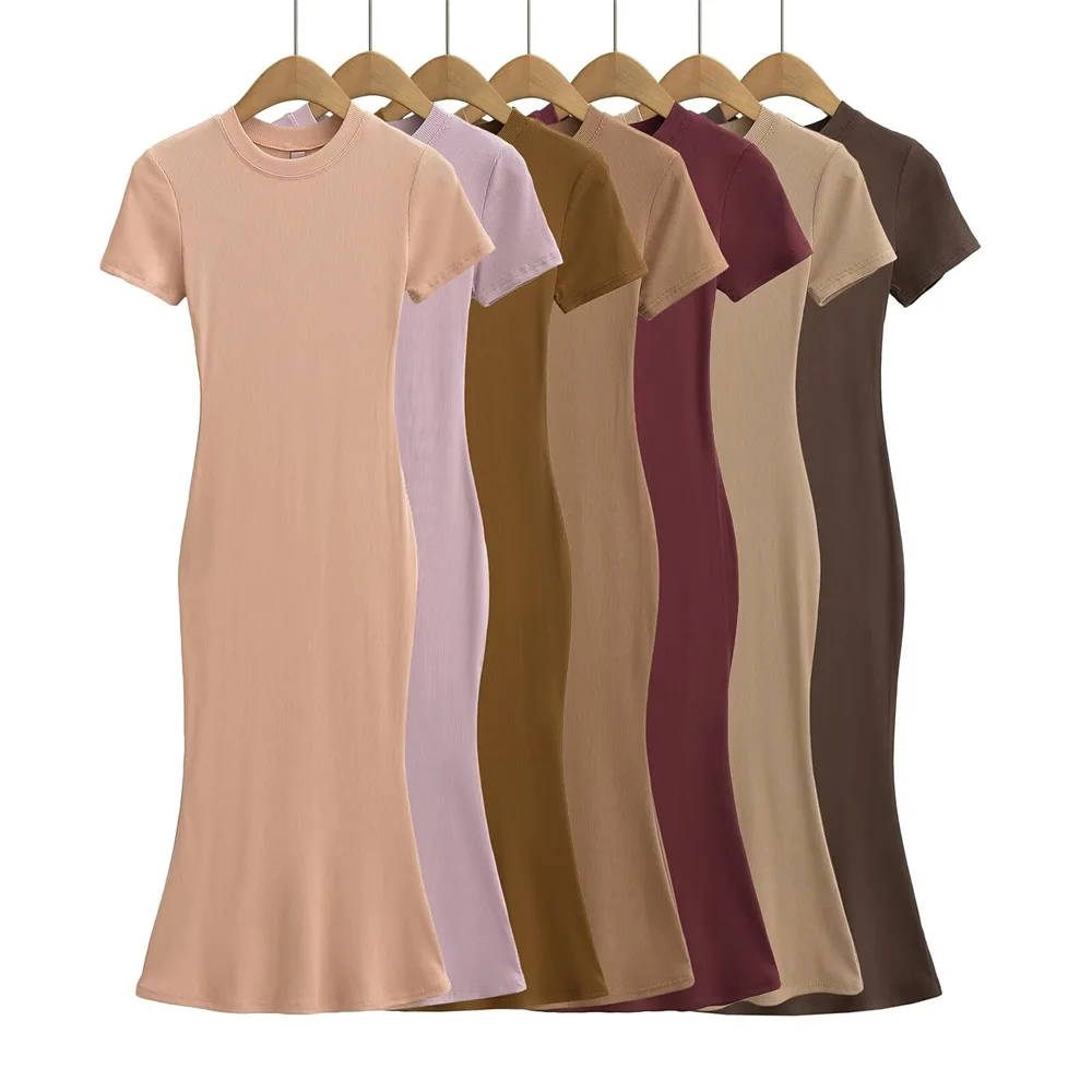 Женское эластичное платье с круглым вырезом