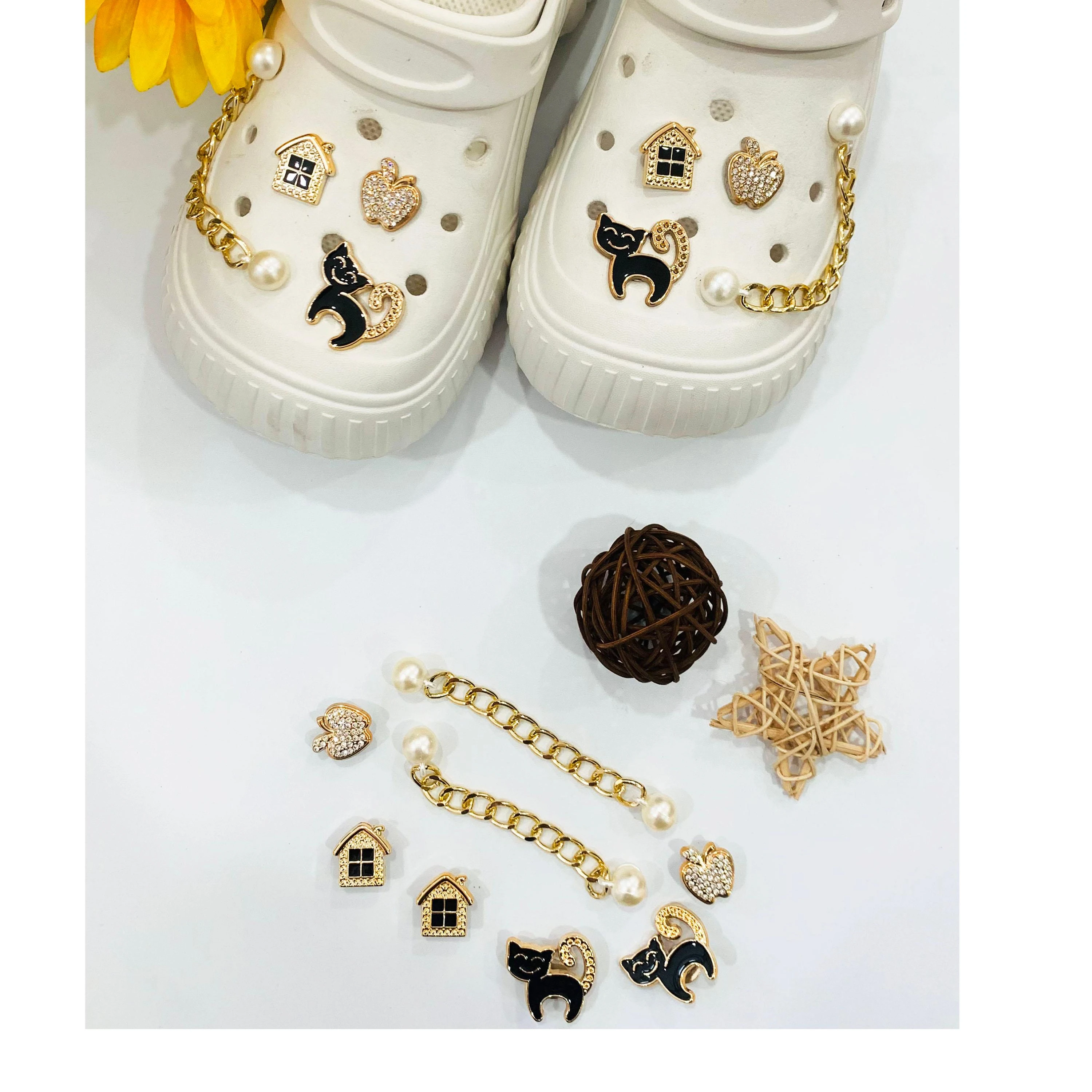 Designers Metal Luxury Bling Custom Rhinestone Metal Disigners Metal Brand Shoe Charms For Sneakers Shoes Decoration