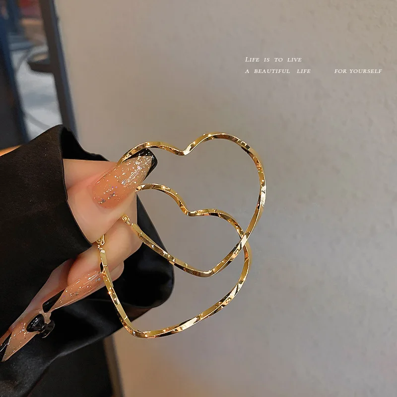 Fashion 925 Silver Needle Love Plain Ring Heart  Earrings Retro Metallic Exaggerated Women Jewelry