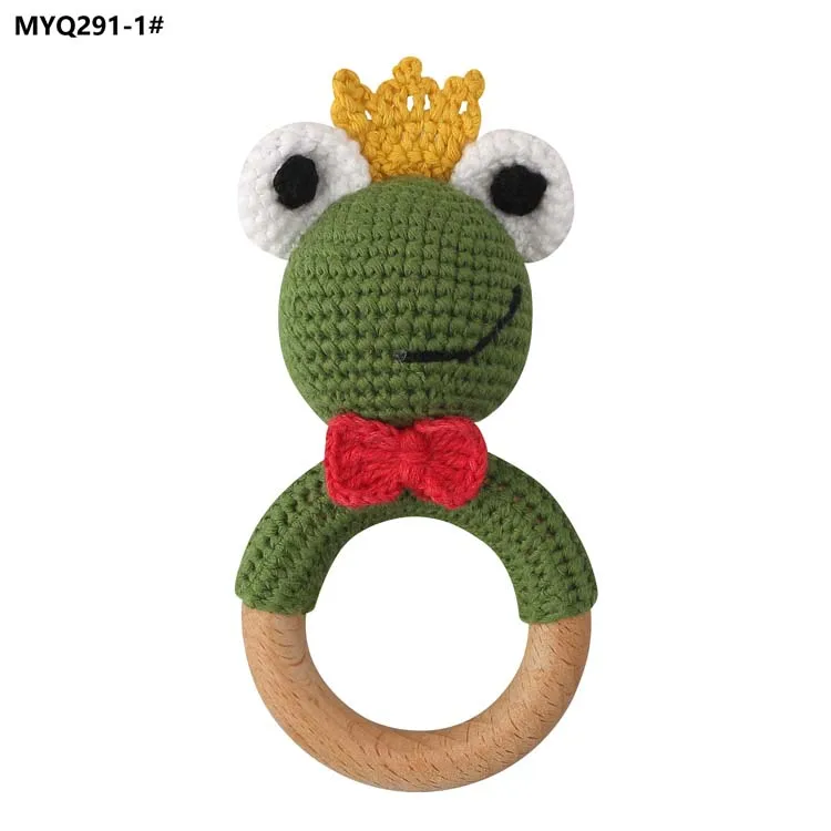 Handmade Frog knitting Rattle Infants Teething Ring Baby Teether Natural Beech Wood Ring Crochet Teeth Chewable Soothing Toy