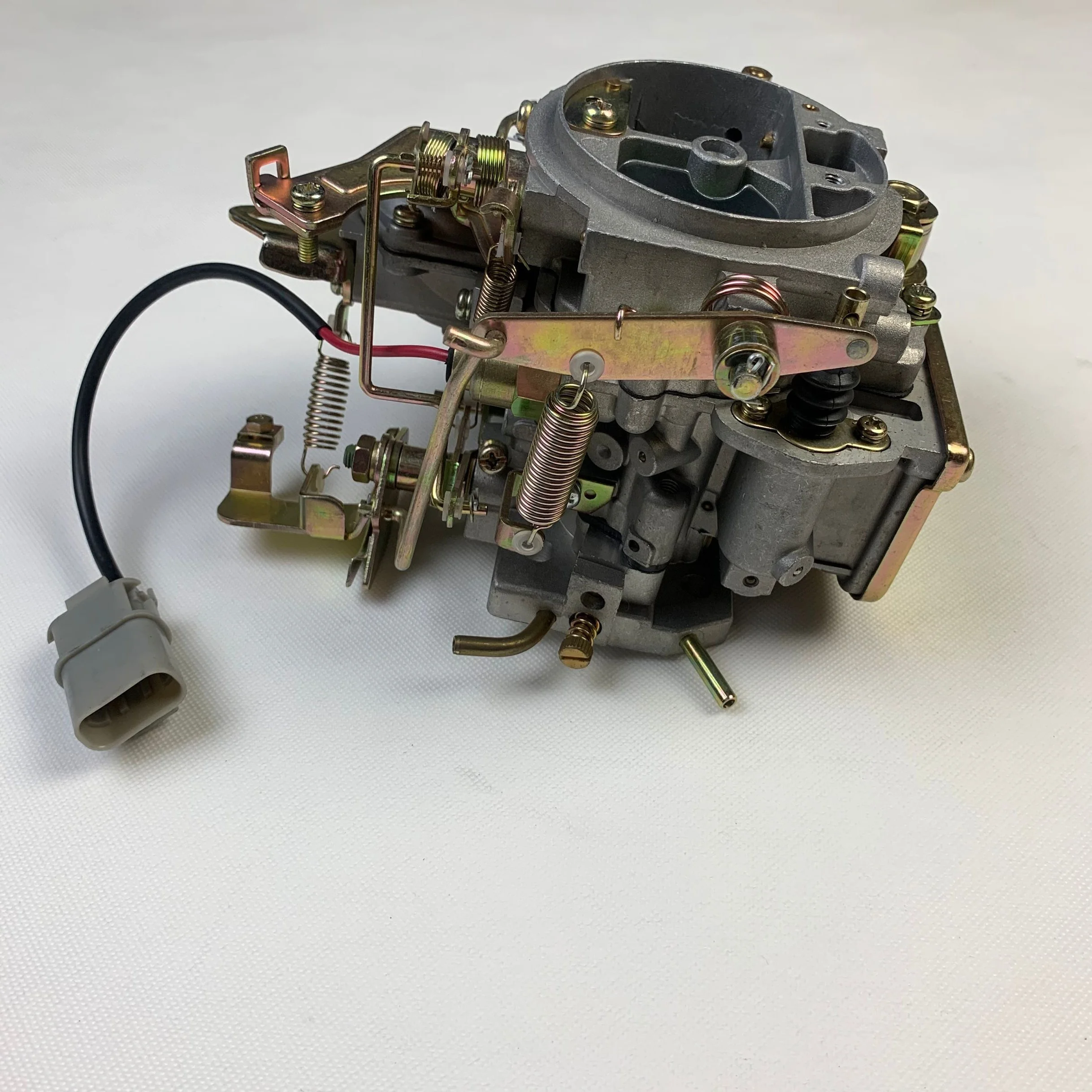  Карбюратор 16010-26G10 16010-26G11 для Nissan Z16
