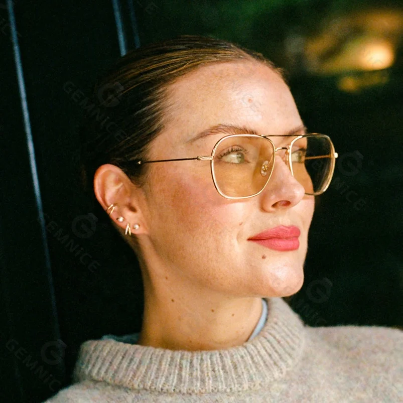 Серьги-гвоздики из драгоценных 925