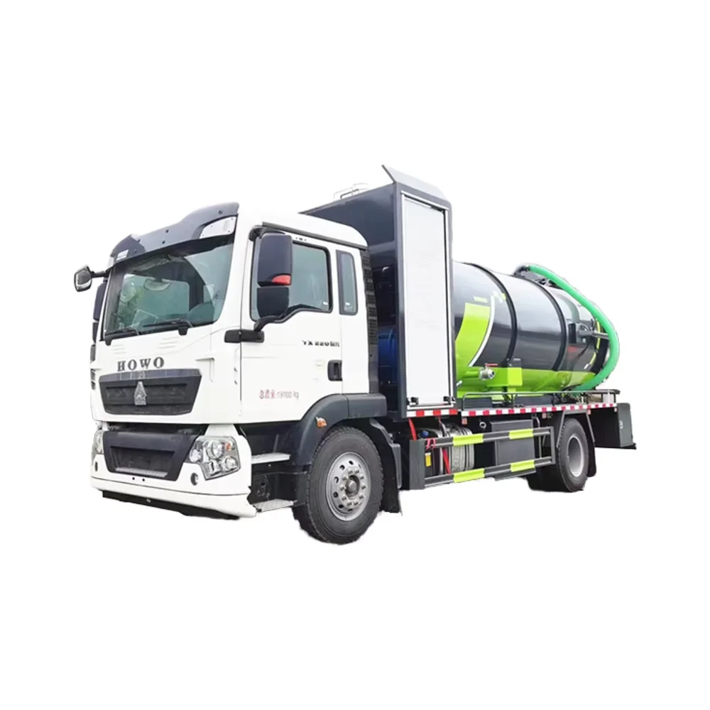 Sinotruk Howo Diesel Sewage Suction Truck with Manual Transmission 4x2 Drive Type Vacuum Pump