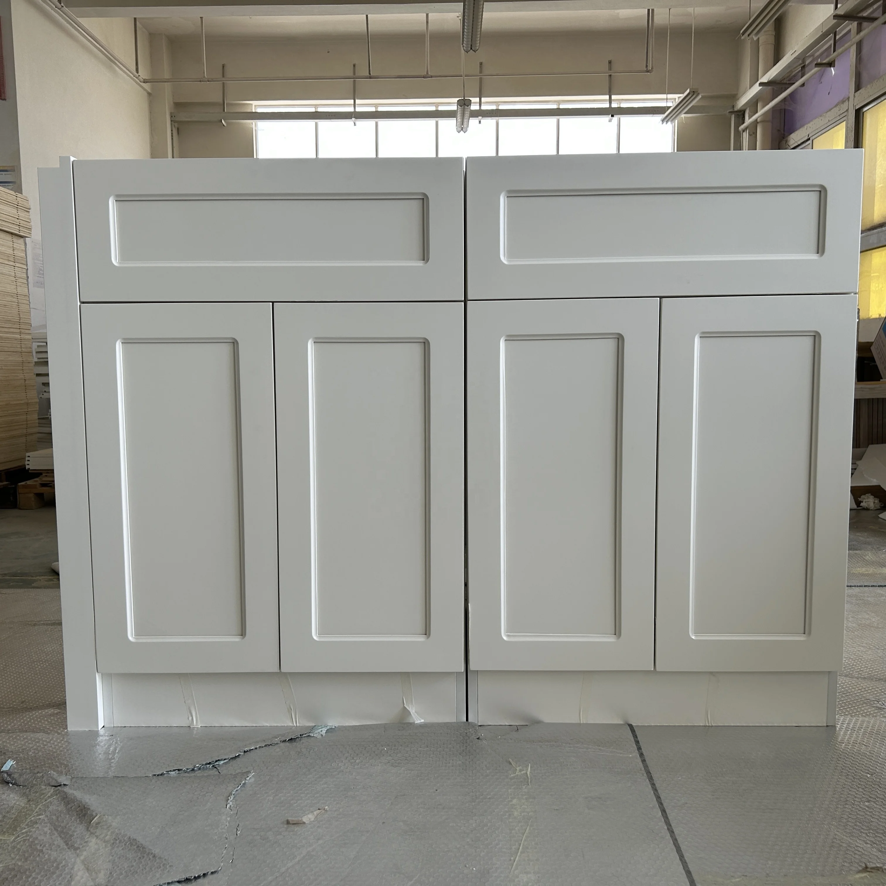 Contemporary L-shape Medium Kitchen With Solid Wood Shaker Cabinets Modular Customized Kitchen Cabinet