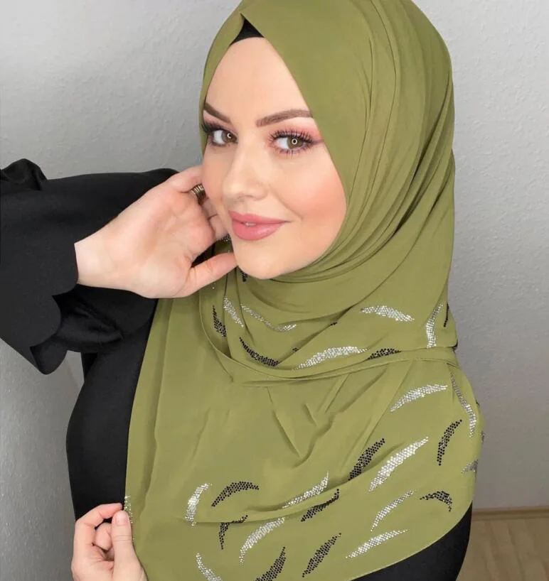 2022 New design scarves muslim hijab solid color rhinestone hijab headscarf chiffon women hijab