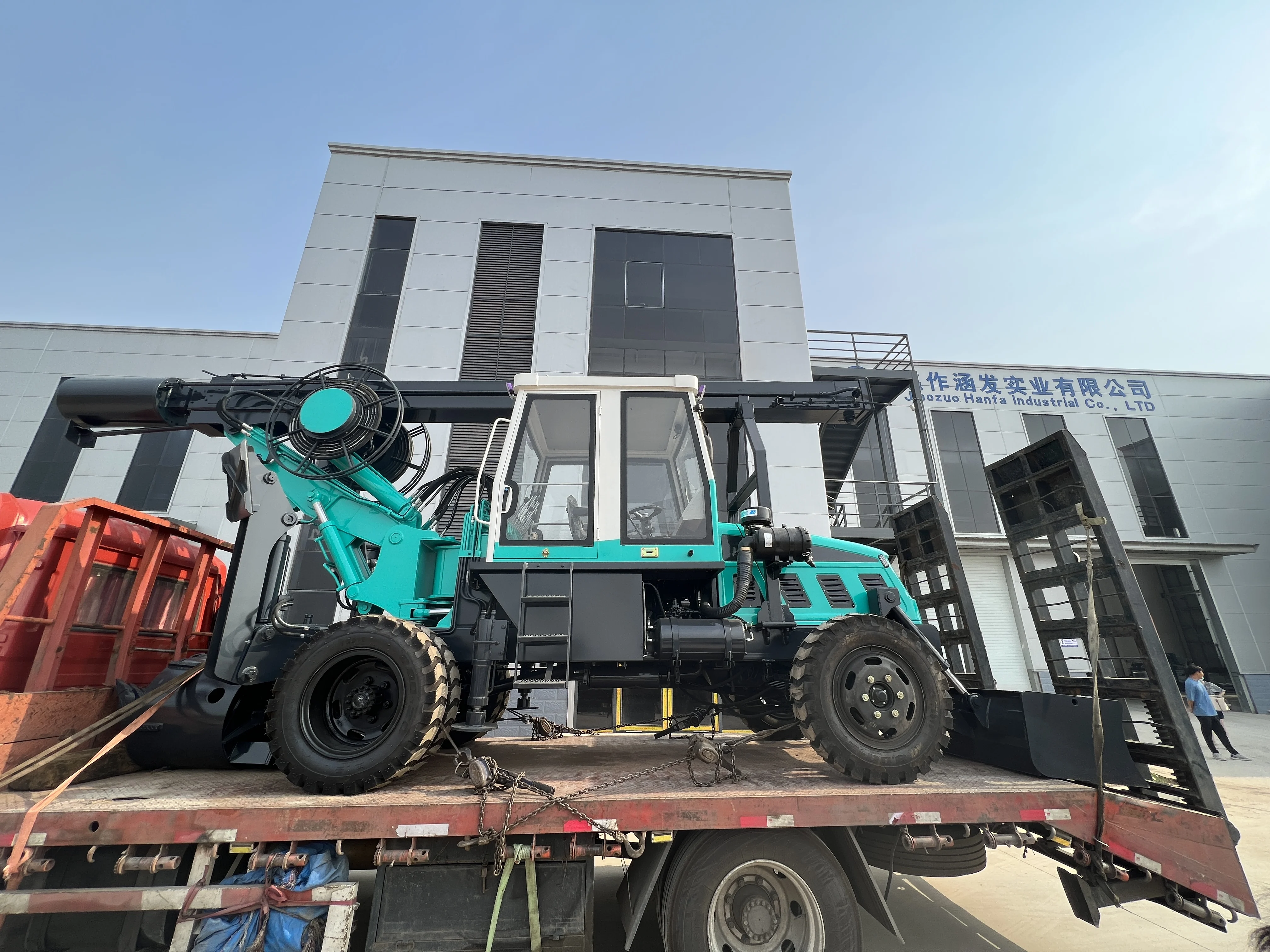 HFD-20 Wheeled Construction Rotary Drilling Rig machine rotary piling price for sale