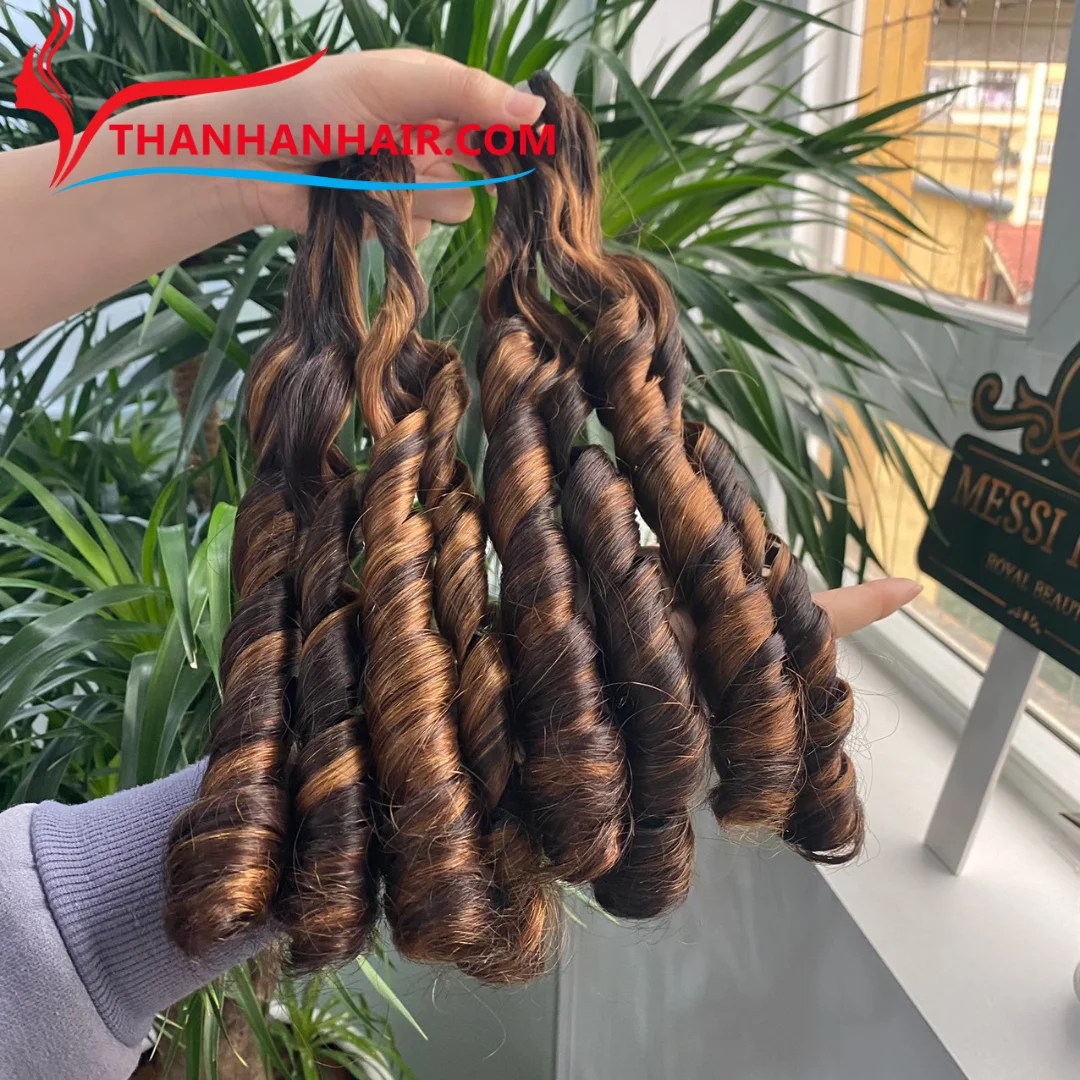 Super Quality Curly Hair product Bouncy Curly Hair Bundles for Make Curly hair Wigs