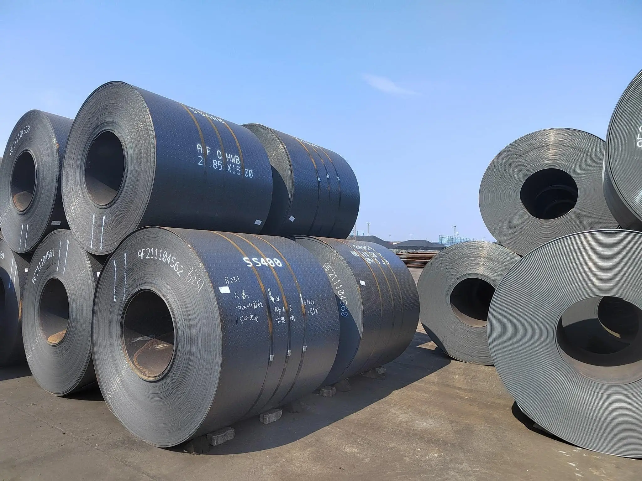 Hot rolled low carbon Q235 low carbon hot rolled carbon steel coil ASTM 1.2mm * 1000m steel coil