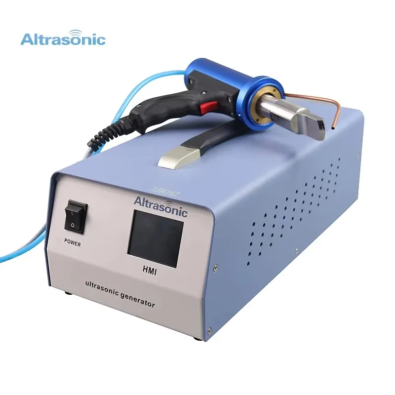 Good and precise welding effect 35khz Ultrasonic welding machine power supply with low noise level