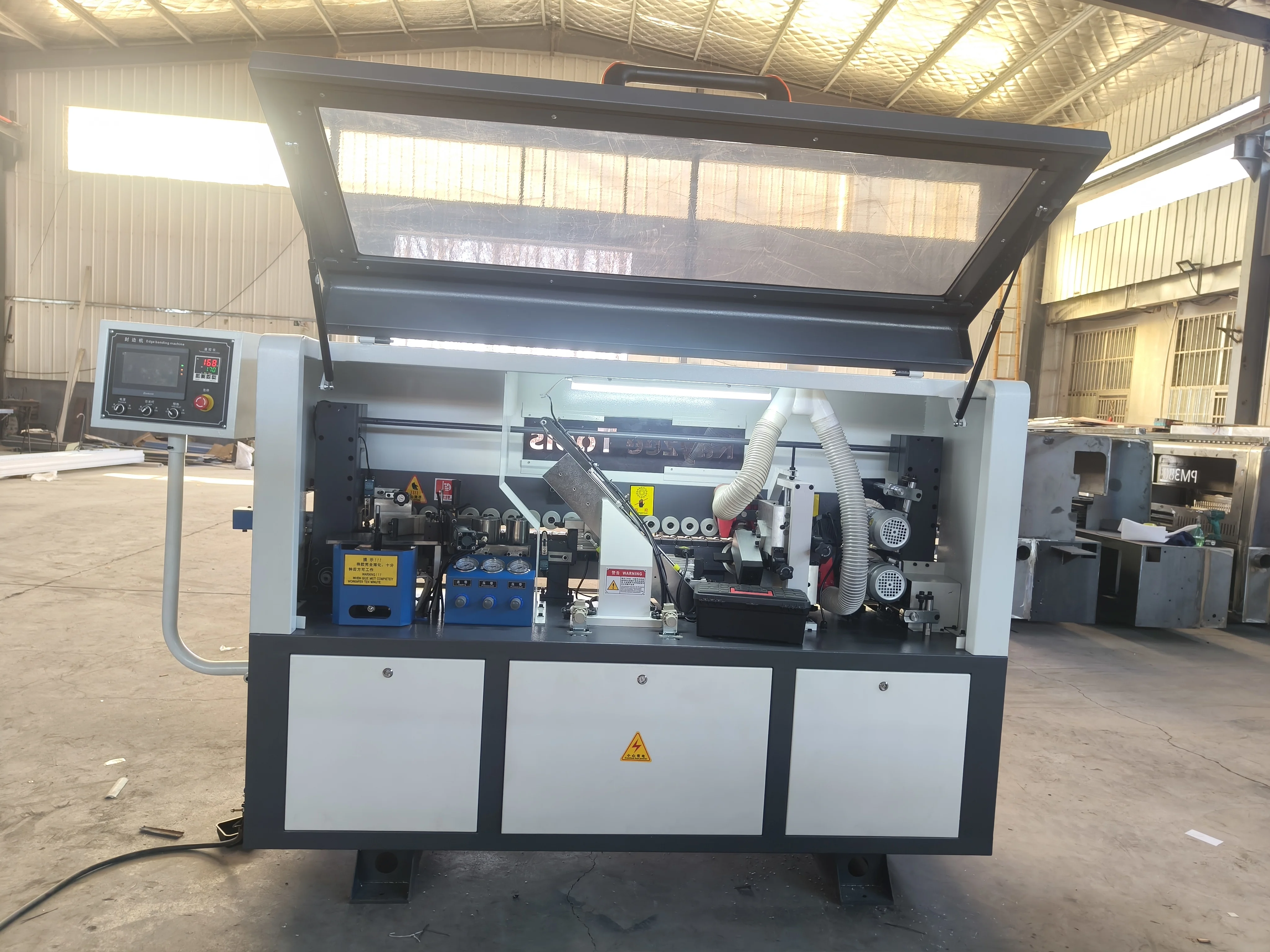 Woodworking CNC Melamine ABS MDF Board PVC Edge Banding Machine Automatic Edge Banding Machine with Fine Trimming