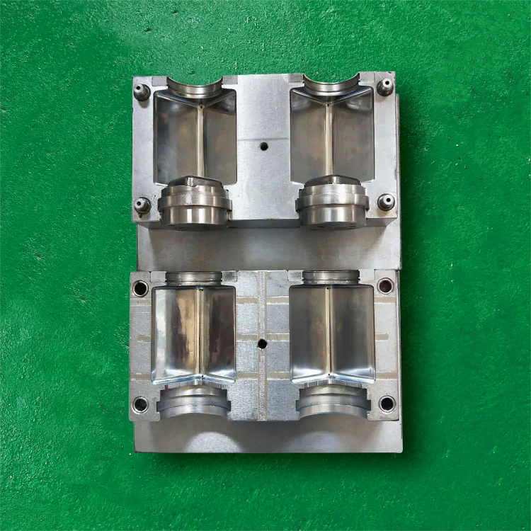 OEM Design PET Mold Making Pet Water Bottle Blow Moulding