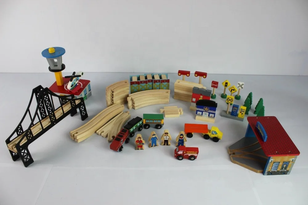 New Popular 70 pcs Aircraft Garage Wooden Railway Track Train Set Toy