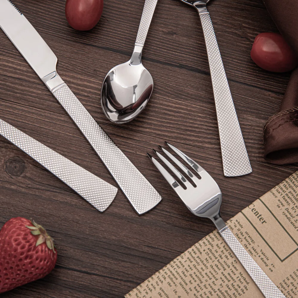 Wholesale flatware Reusable silver spoon and fork silverware stainless steel cutlery set