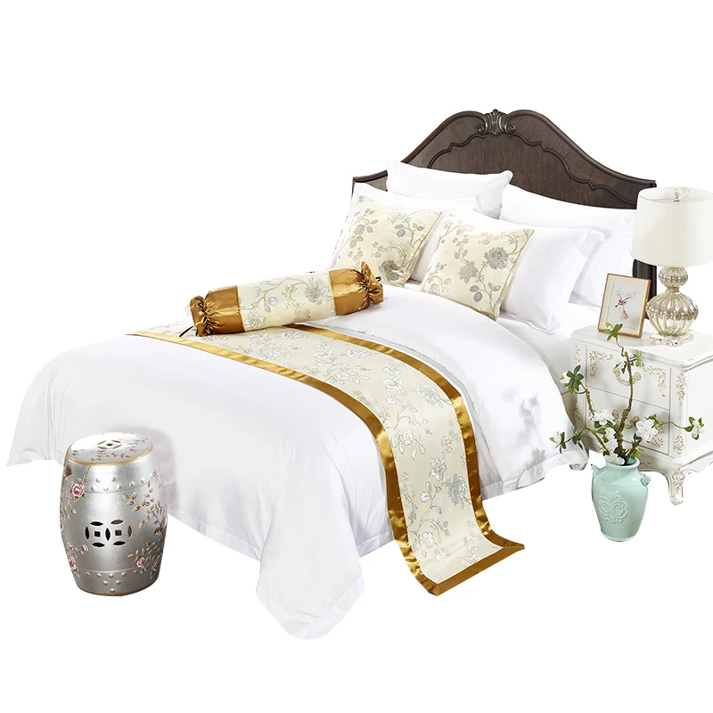 Однотонный белый комплект постельного белья из 100% хлопка