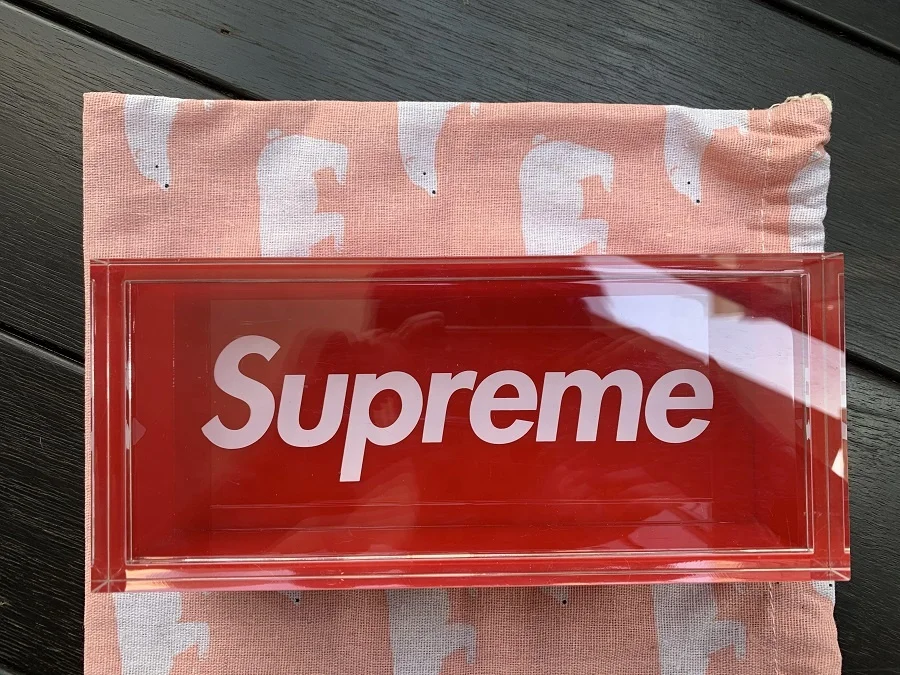 acrylic lucite box-02.jpg