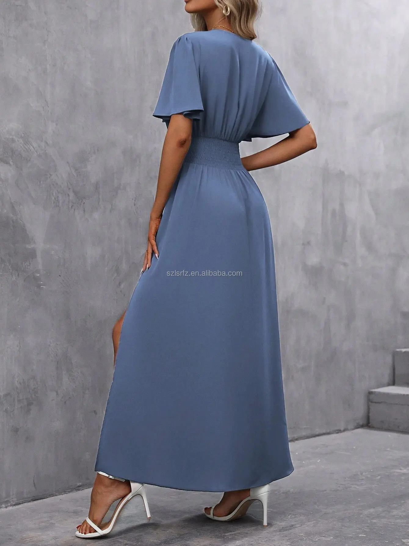 Instagram New Summer 2024 Elegant and Generous Deep V-neck Design Two Side Slit Pleats and Waist Cinching Long Dress