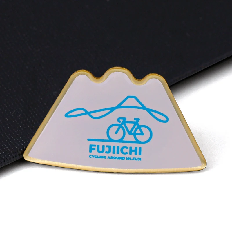 Factory Custom Metal Badges Souvenir Lapel Pins Custom Epoxy Pins Badge For Clothing Pin