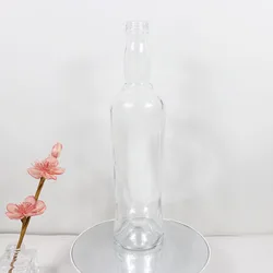 NCT-306 700ml Custom design clear spirits glass bottles Vodka glass bottle manufacturer