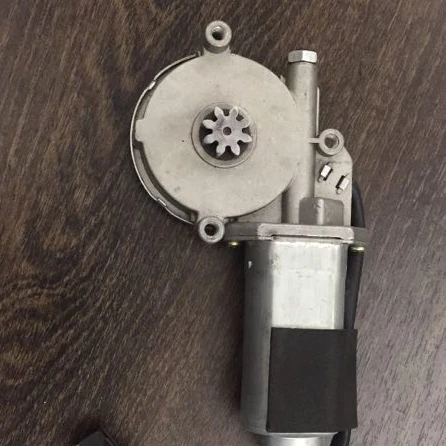 8-97898479-0 электродвигатель стеклоподъемника ПЕРЕДНЕЙ ДВЕРИ R подходит для ISUZU 4HF1 NPR66 NKR