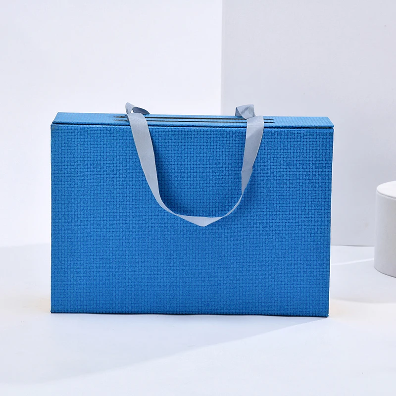 Low MOQ Luxury Foldable Paper Storage Boxes for Clothes Rigid Gift Boxes Custom Logo Magnetic Cardboard UV Coating Embossing