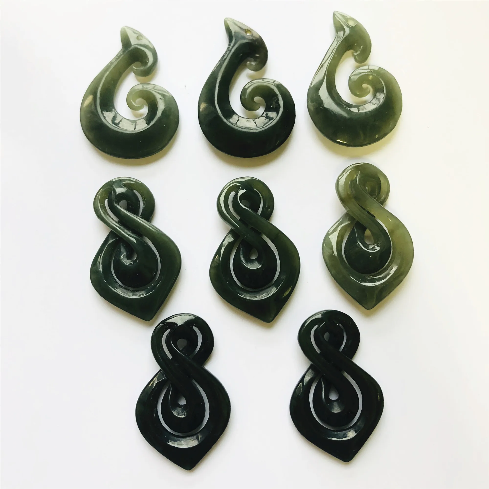 
nephrite jade pendent with dark green color fasion necklace 