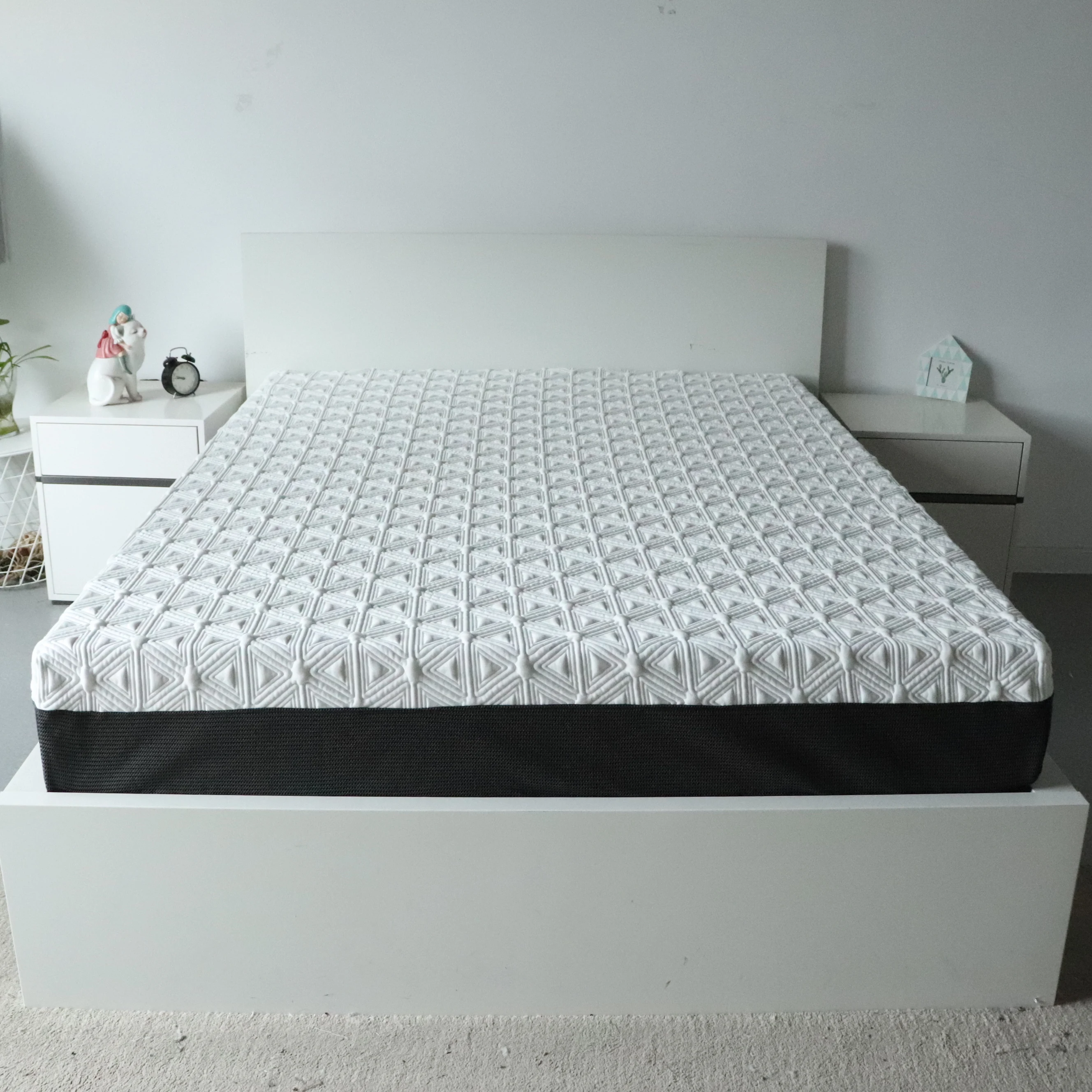 Antisepsis Anti-dust Woven Fabric 100% Polyester Bed Mat Jacquard Mattress Cover