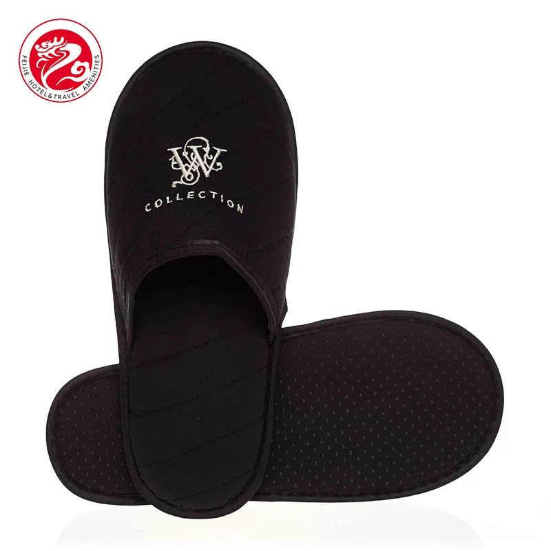 Customized Point Plastic Non-slip Sole Man Embroidered Velour Hotel Slipper, Disposable Washable Hotel Closed Toe Guest Slippers
