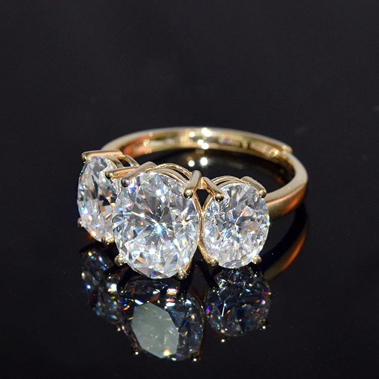 Custom 18K Yellow Gold with 3CT Oval Cut VVS Diamond Ring for Woman Anniversary