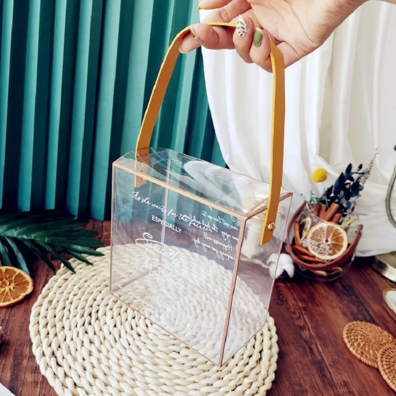 Customized clear PVC PET hot stamping gift box chocolate gift box with handle direct factory