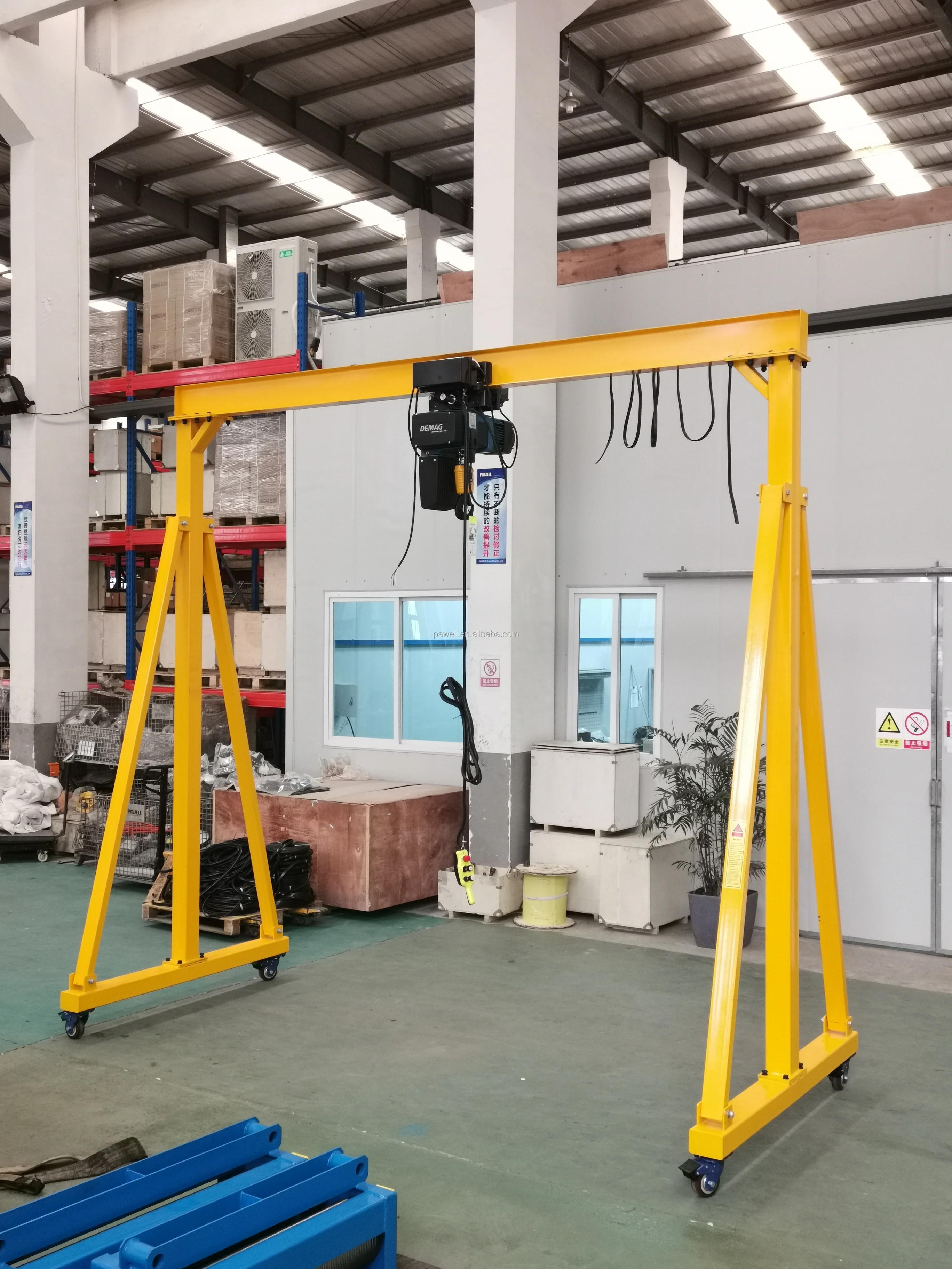 China  hot selling 1 to 5 ton Gantry Crane for Industrial Factory