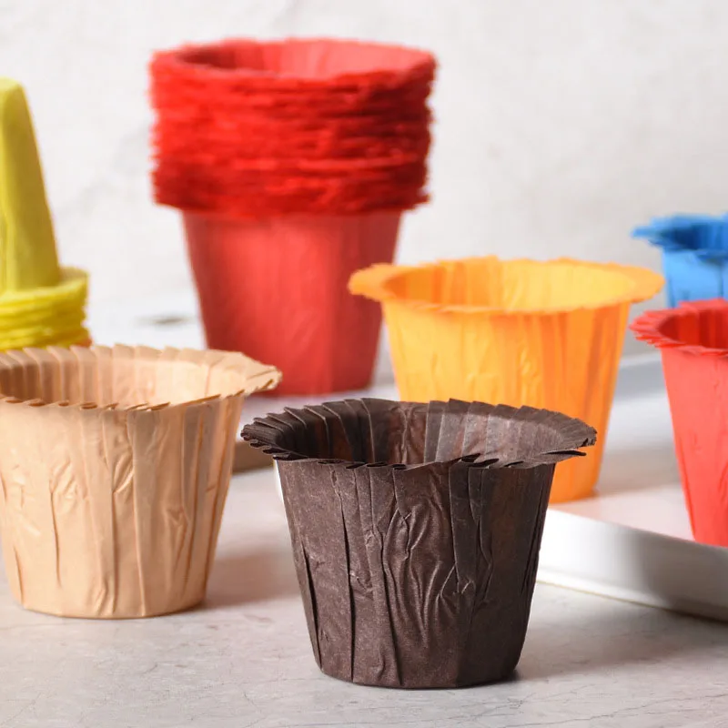 Hat cupcake with high temperature muffin baking 30pcs cupcakes with a disposable household cup