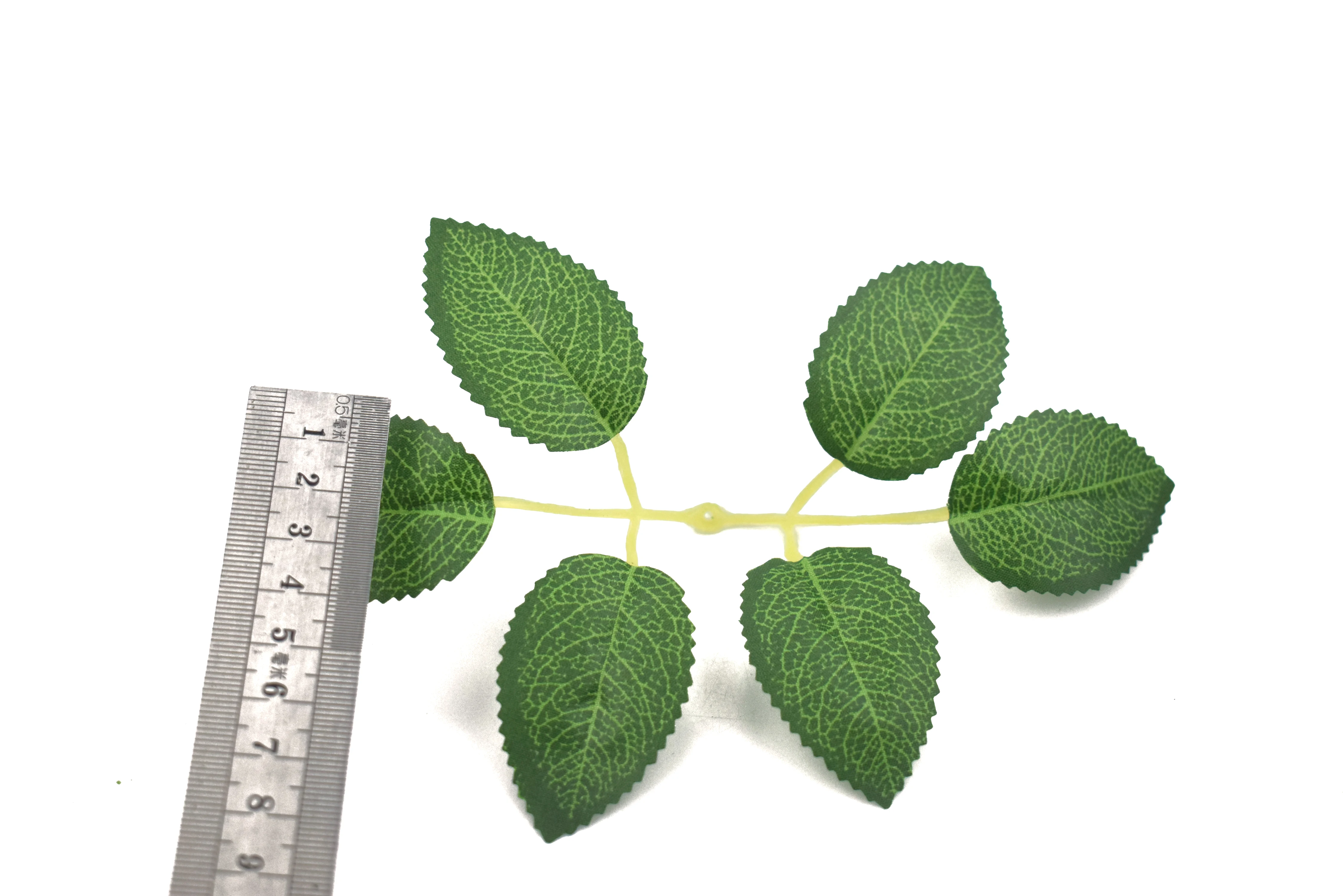 
100pcs Green Fake Rose Leaves Artificial Greenery Leaves for DIY Crafts Leaf Decor Rose Vine Garlands Wreath 