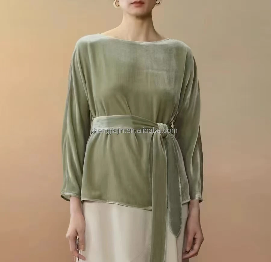 silk velvet blouse.jpg