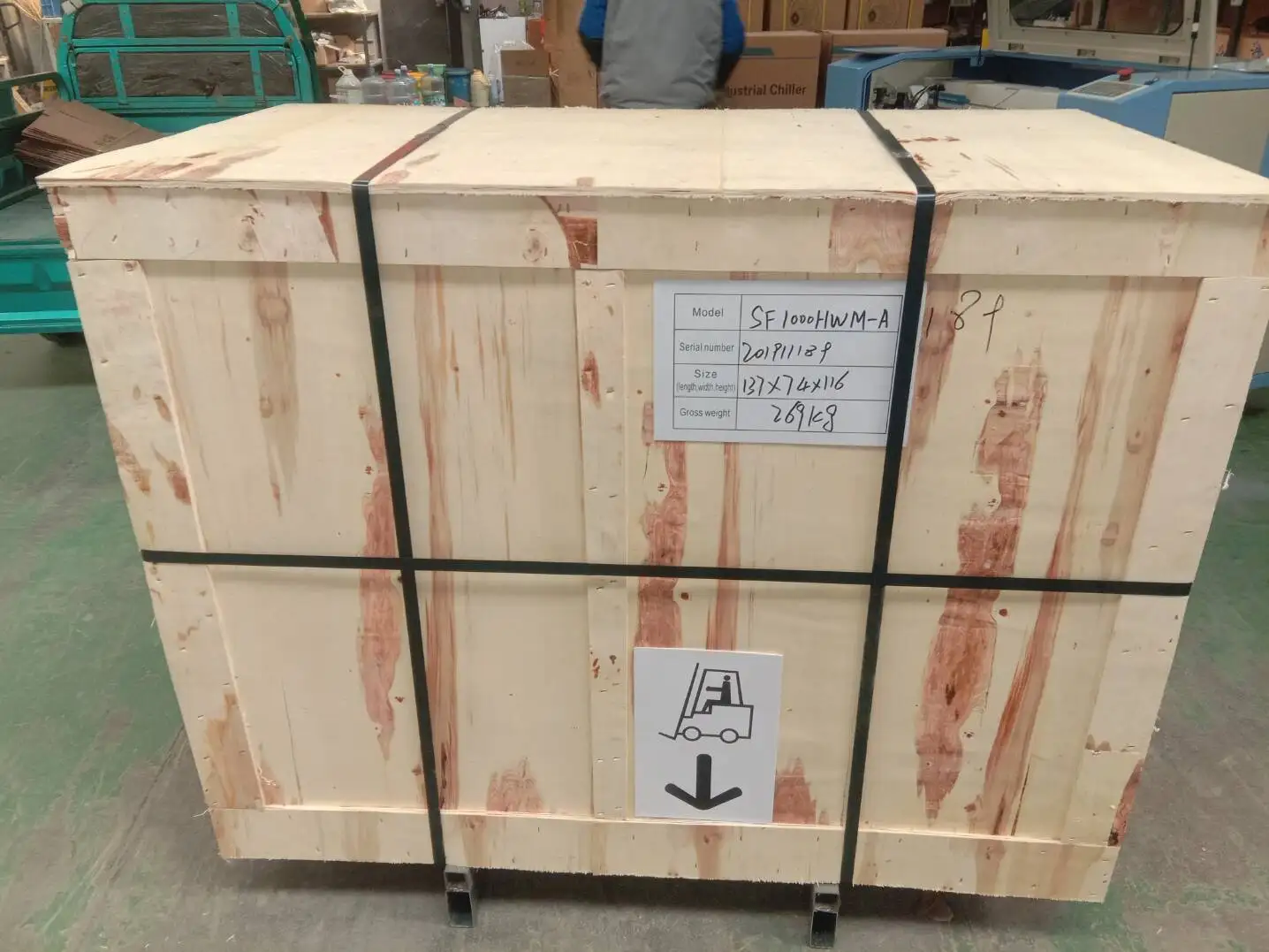 1mm 2mm Carbon Steel Sheet welding 1500w 2000w handheld fiber laser welding machine for fence decoration industry