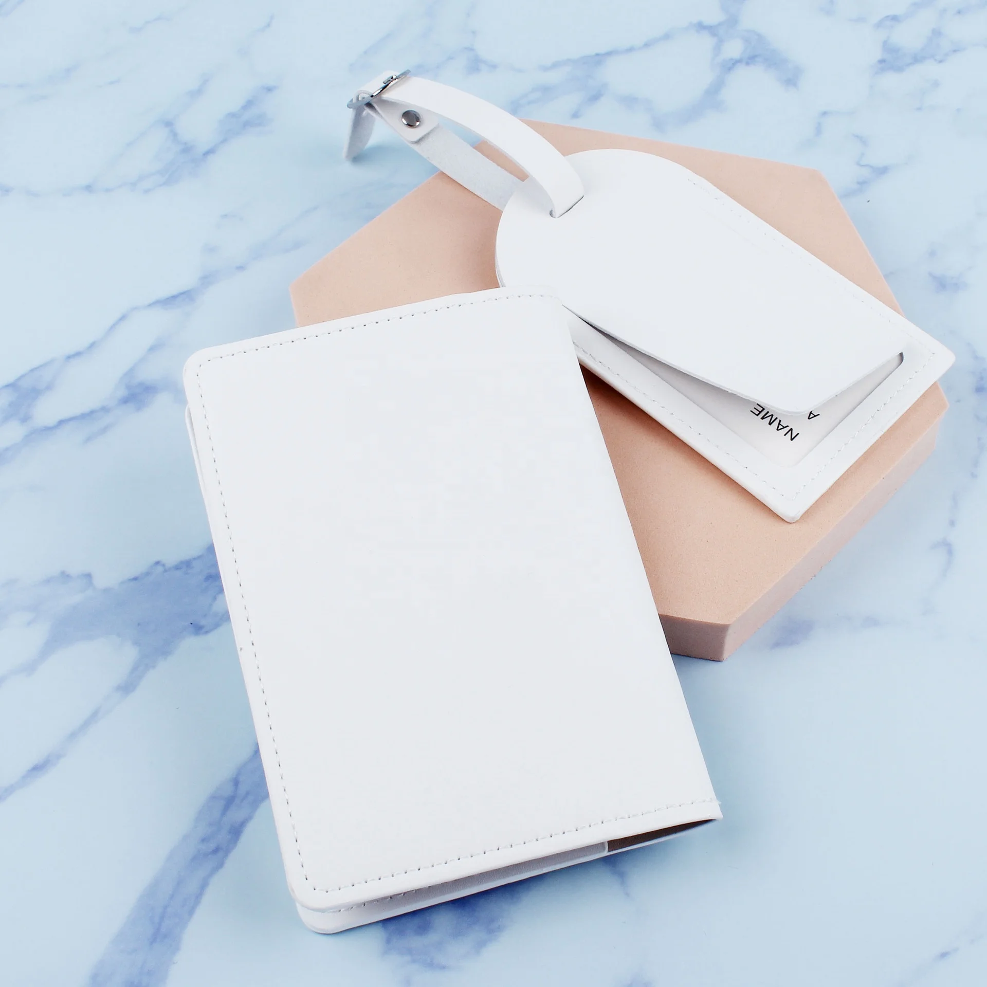 Boshiho Fashion 2021 Custom Slim Hot Sale Gift Set PU Leather Protector Passport Mobile And Credit Card Holder Cover