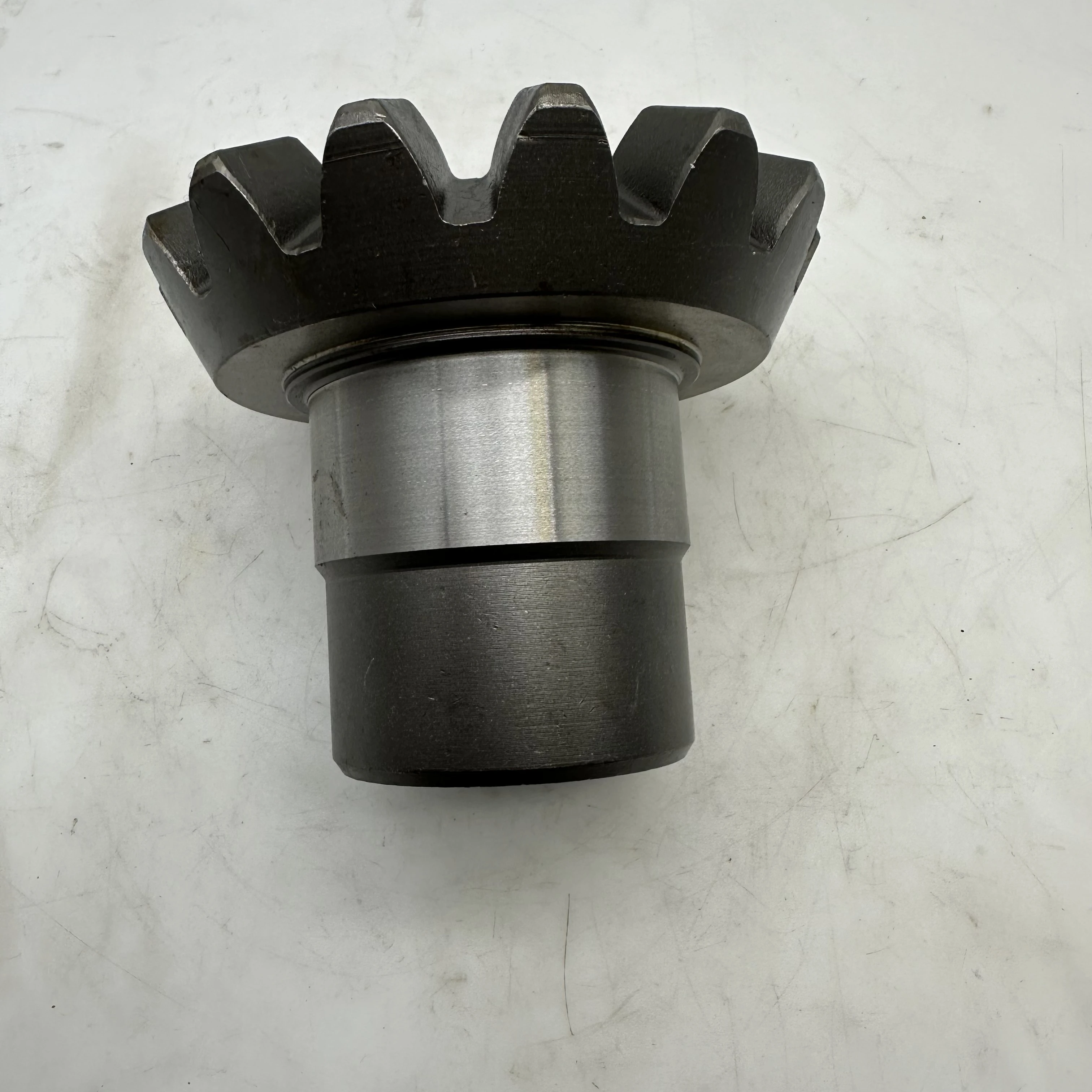 SINOTRUK HOWO Truck Parts Rear Half Shaft Gear WG9970320139 Dump Truck Accessories