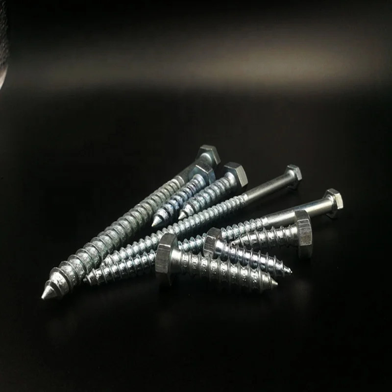 Винт для древесины