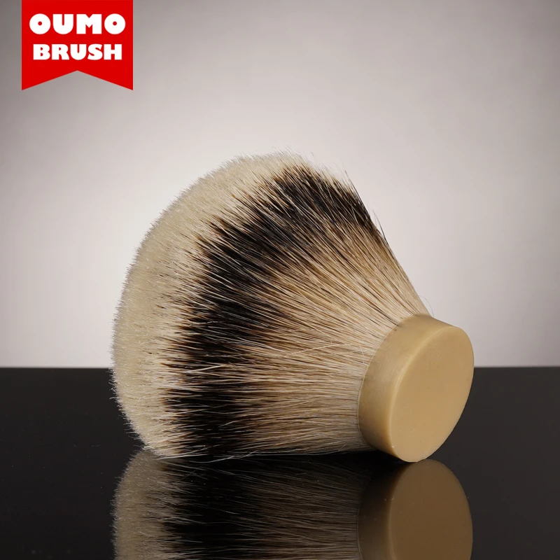 OUMO BRUSH--SHD SILK HMW super high density  high mountain white silvertip badger hair shaving brush knot with gel tip