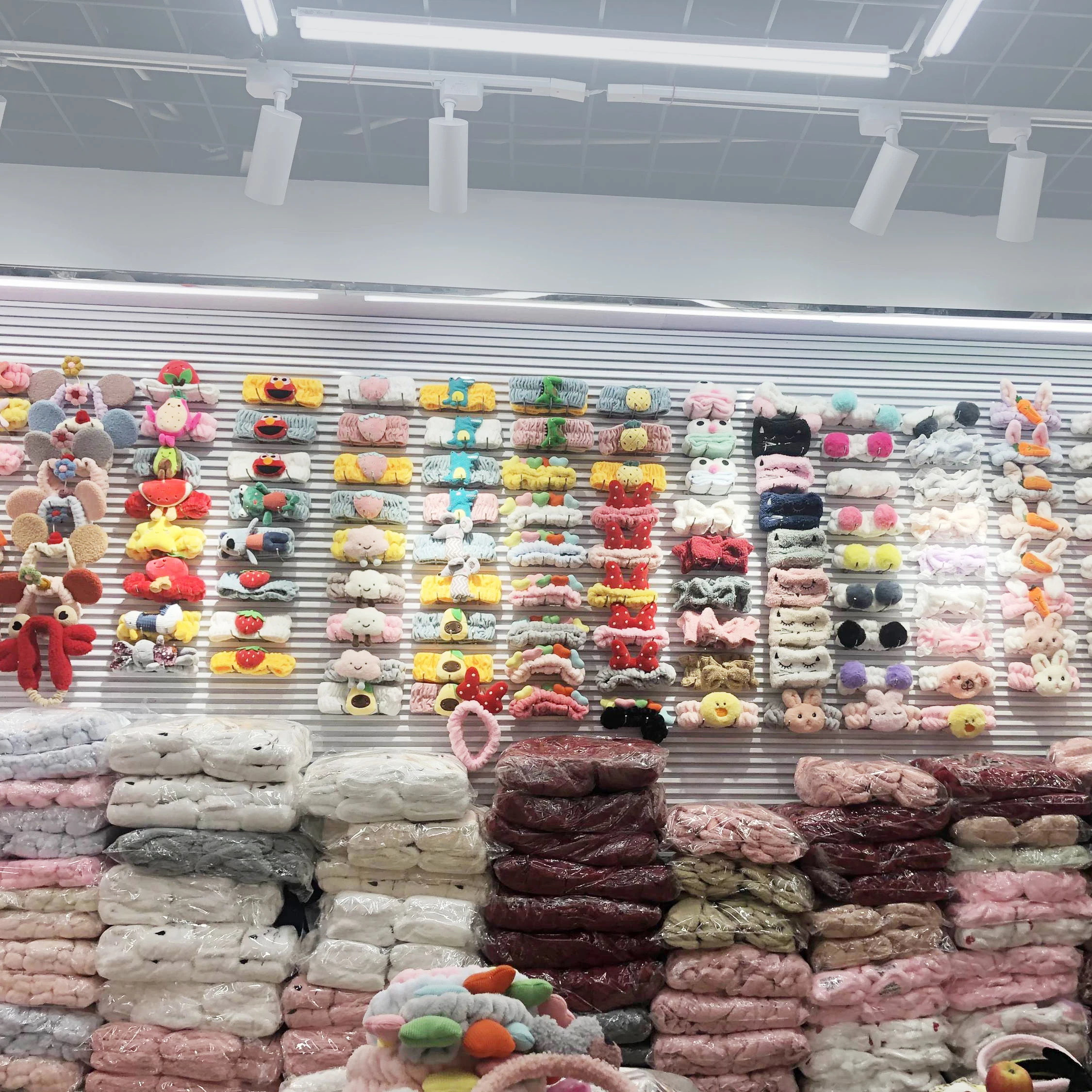 Оптовая продажа в наличии amazon Лидер продаж милый галстук-бабочка спа повязка на голову для макияжа повязки волос девочек аксессуары женщин мытья