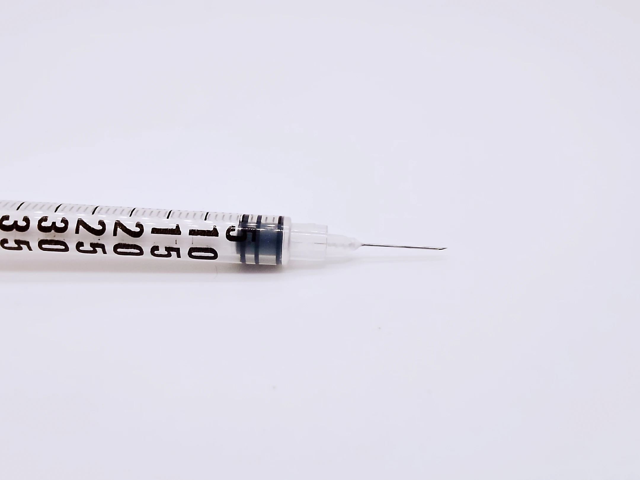 Syringes 1ml syringe U-100 30G