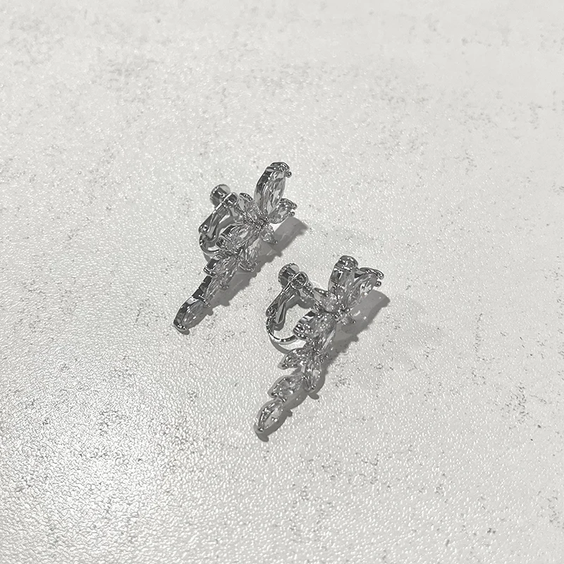 Marquise Leaf Shape Cubic Zirconia CZ Crystal Chandelier Earrings for Women Wedding Bride or Bridesmaid Jewelry