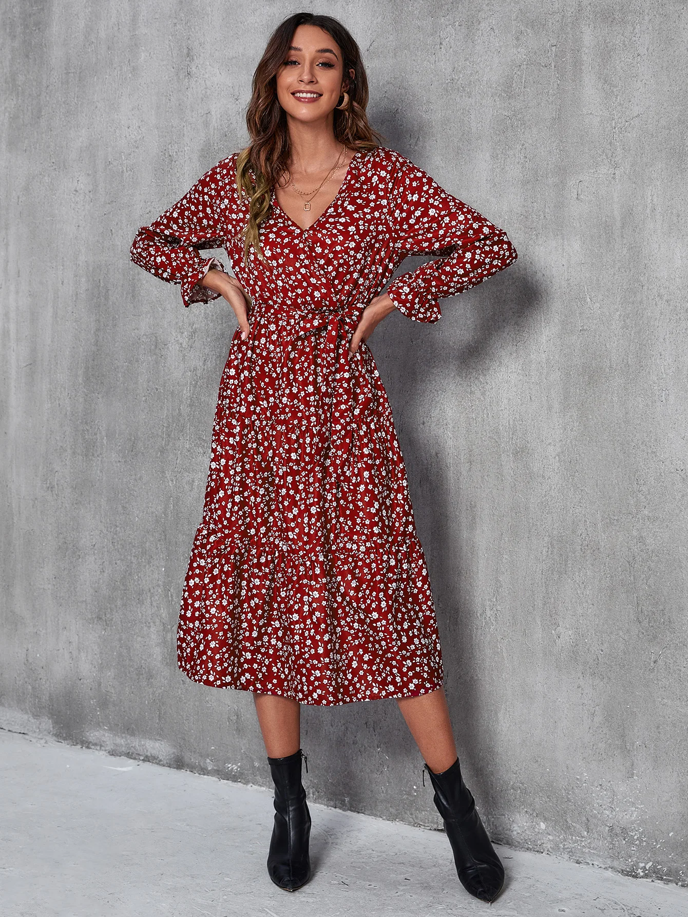 2022 High quality Wholesale Customization Holiday Elegant Casual Party Floral Dresses For Women 2022