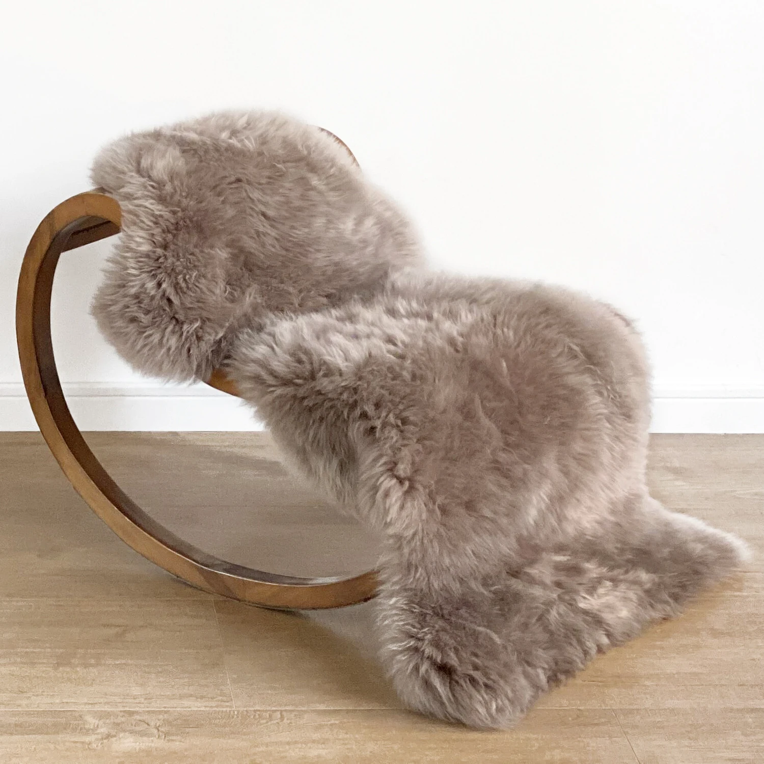 Manufacturer Wholesale genuine Sheepskin  Rug  durable Area Rug Carpet  Luxury Rug