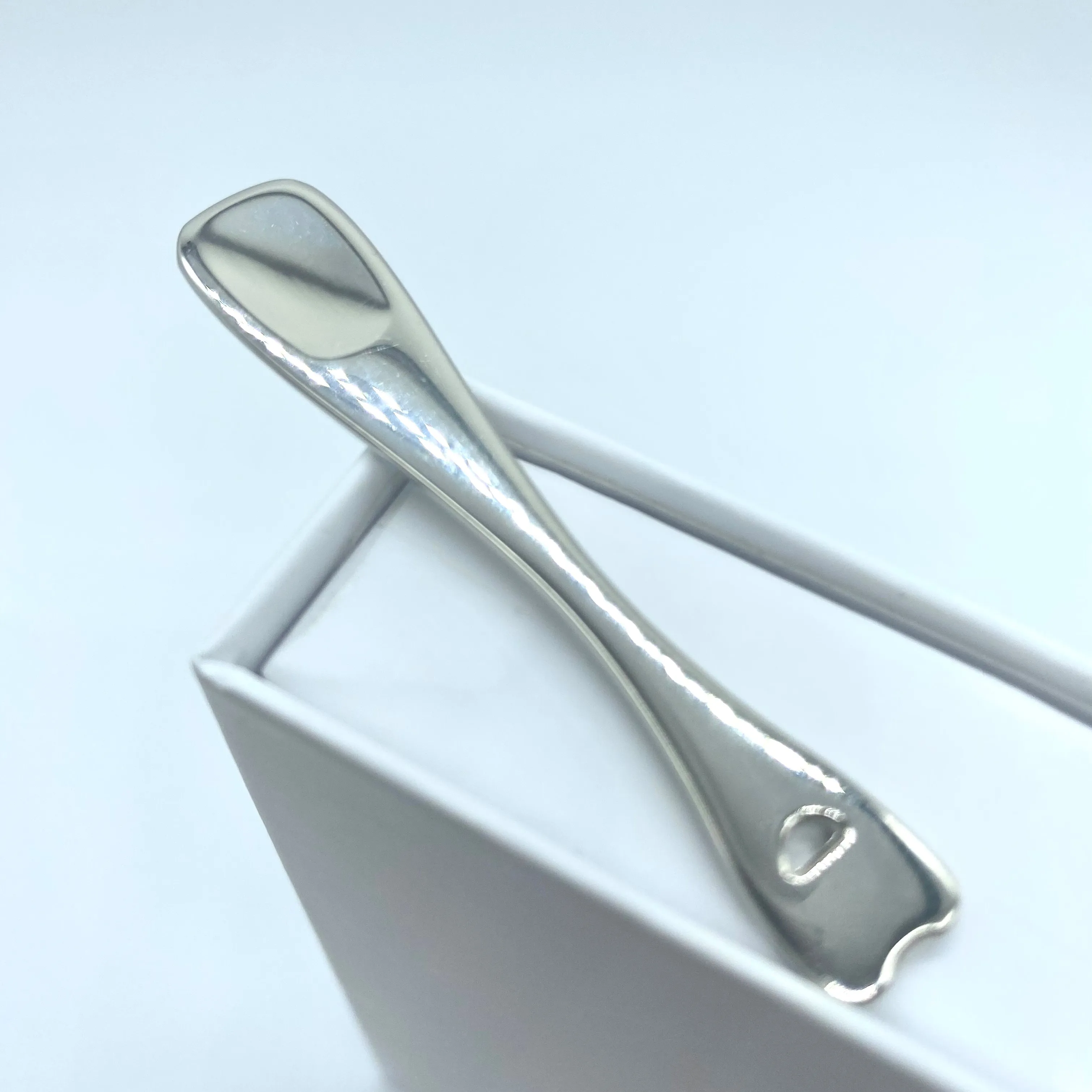 Hot Sales Stainless Steel Skin Facial Mask Body Skincare Gold Mini Makeup Small Spatula Eye Cream Spoon Cosmetic Spatula