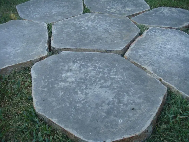 basalt landscaping stepping stones