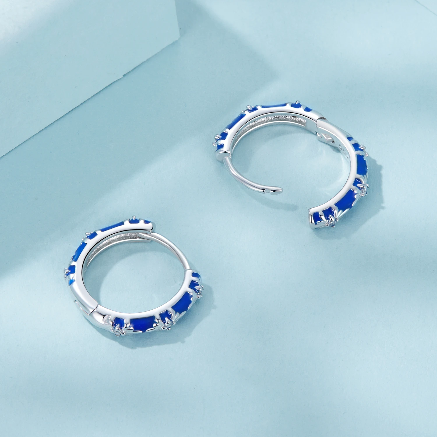 Noble retro blue iris earrings for women European and American popular s925 sterling silver earrings