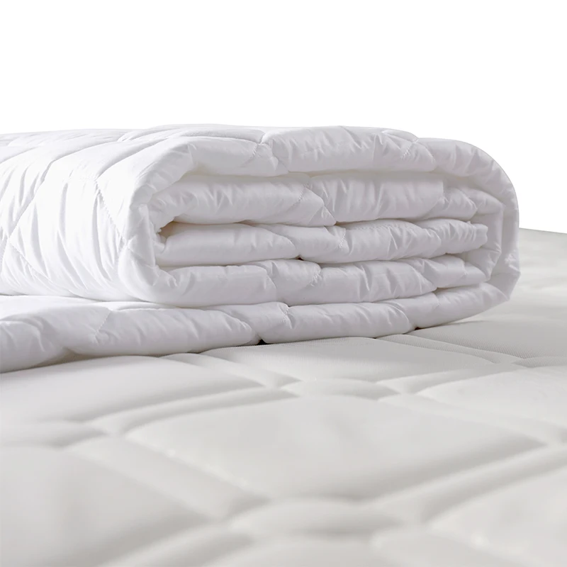 200GSM custom mattress cover protector waterproof and anti-slip extra-large size protective cover mattress covers protectors