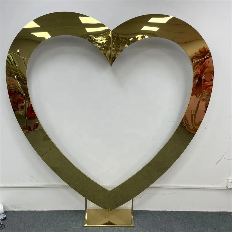 Romantic Wedding Backdrop Special Stainless Steel Metal Heart Shape Arch Backdrop Shiny Gold Frame Metal Arch Backdrop Stand